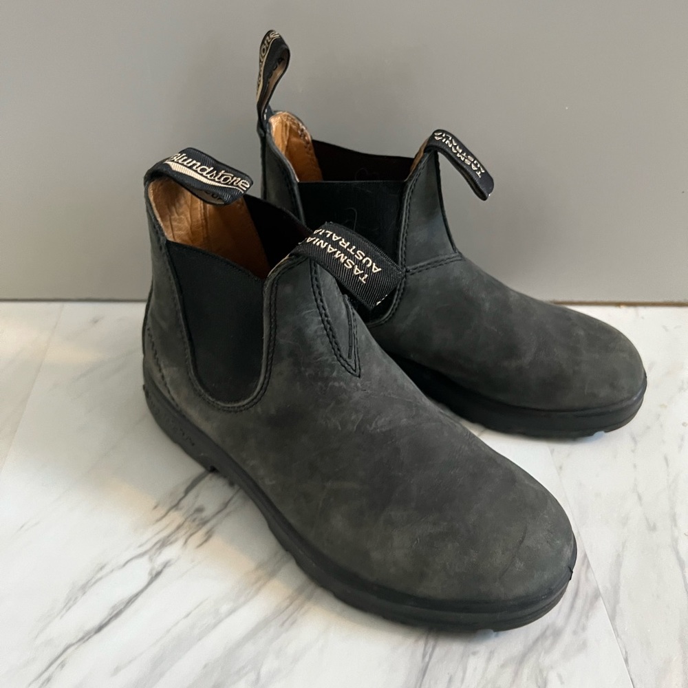COPY - Tasmania Australia - Classic Rustic Black